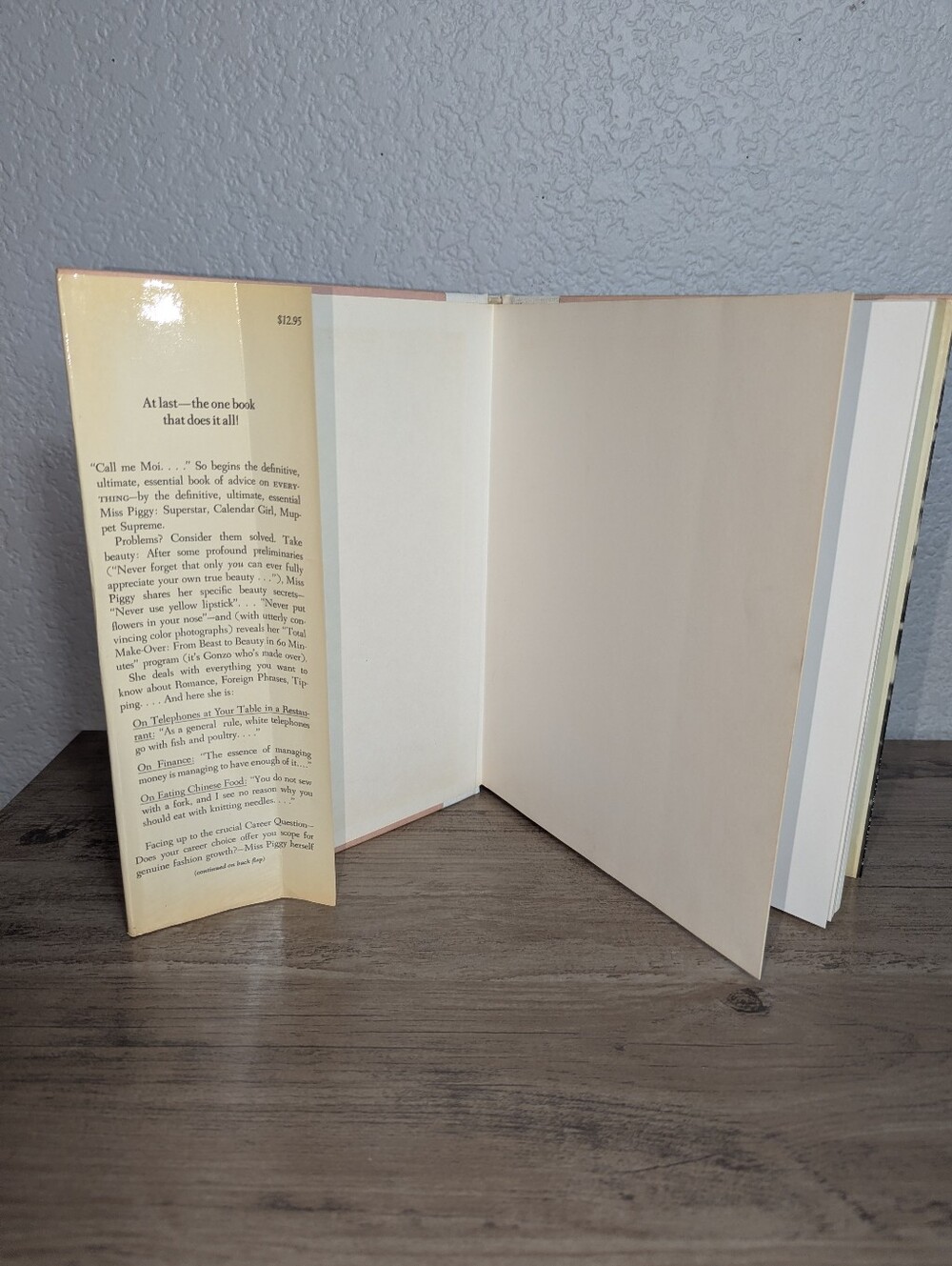 Vintage 1981 Miss Piggy's Guide to Life Hardcover Book Muppets First Edition - Picture 14 of 15
